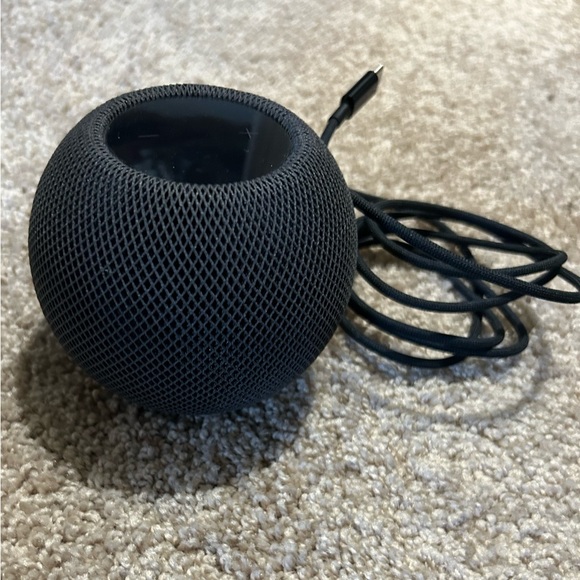 Apple Mini HomePod - Picture 2 of 3